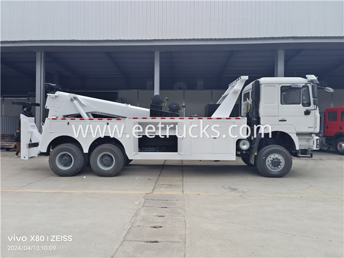 SHACMAN Recovery Towing Truck